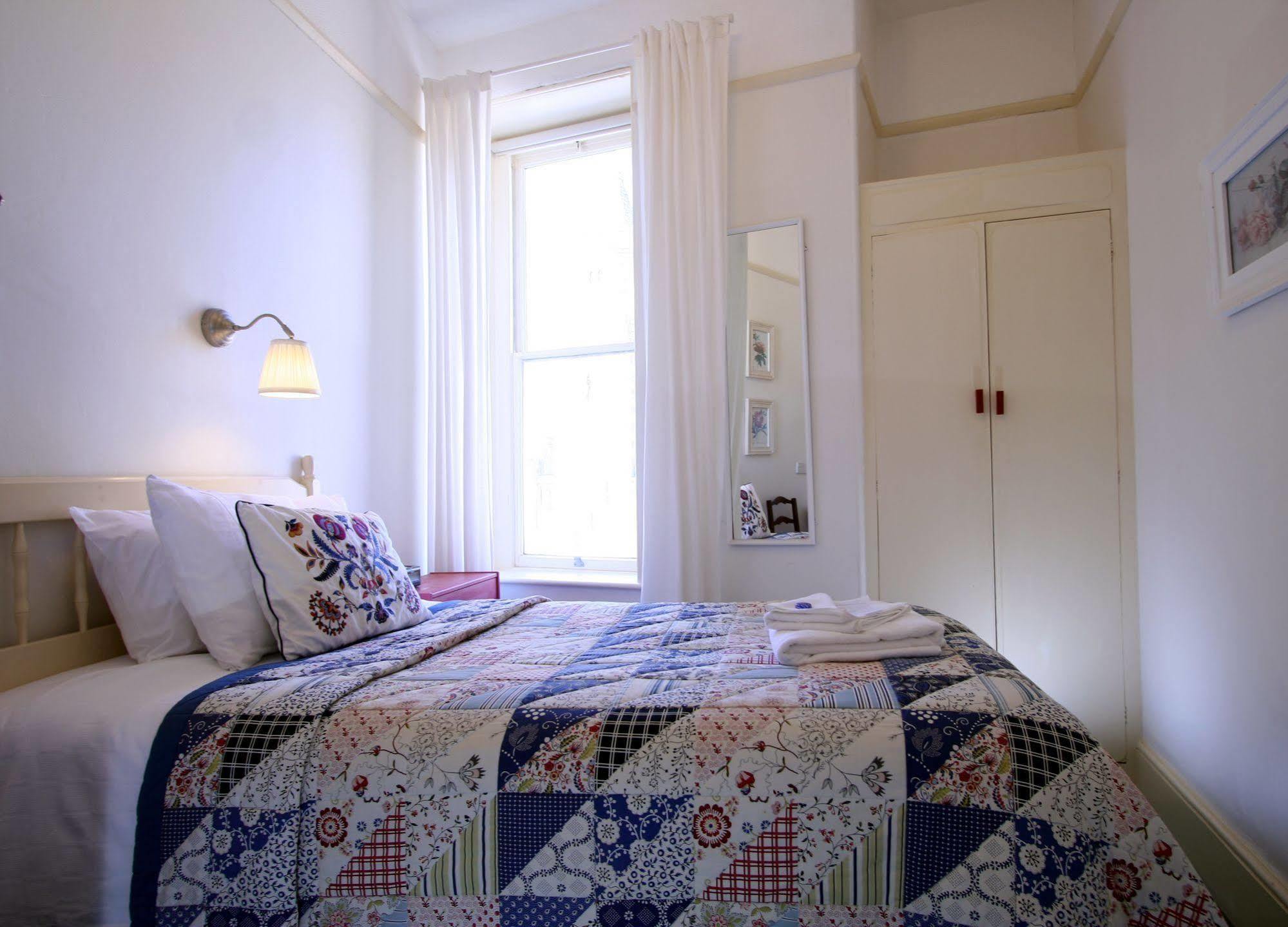 Bed and Breakfast Glencree House à Penzance Extérieur photo