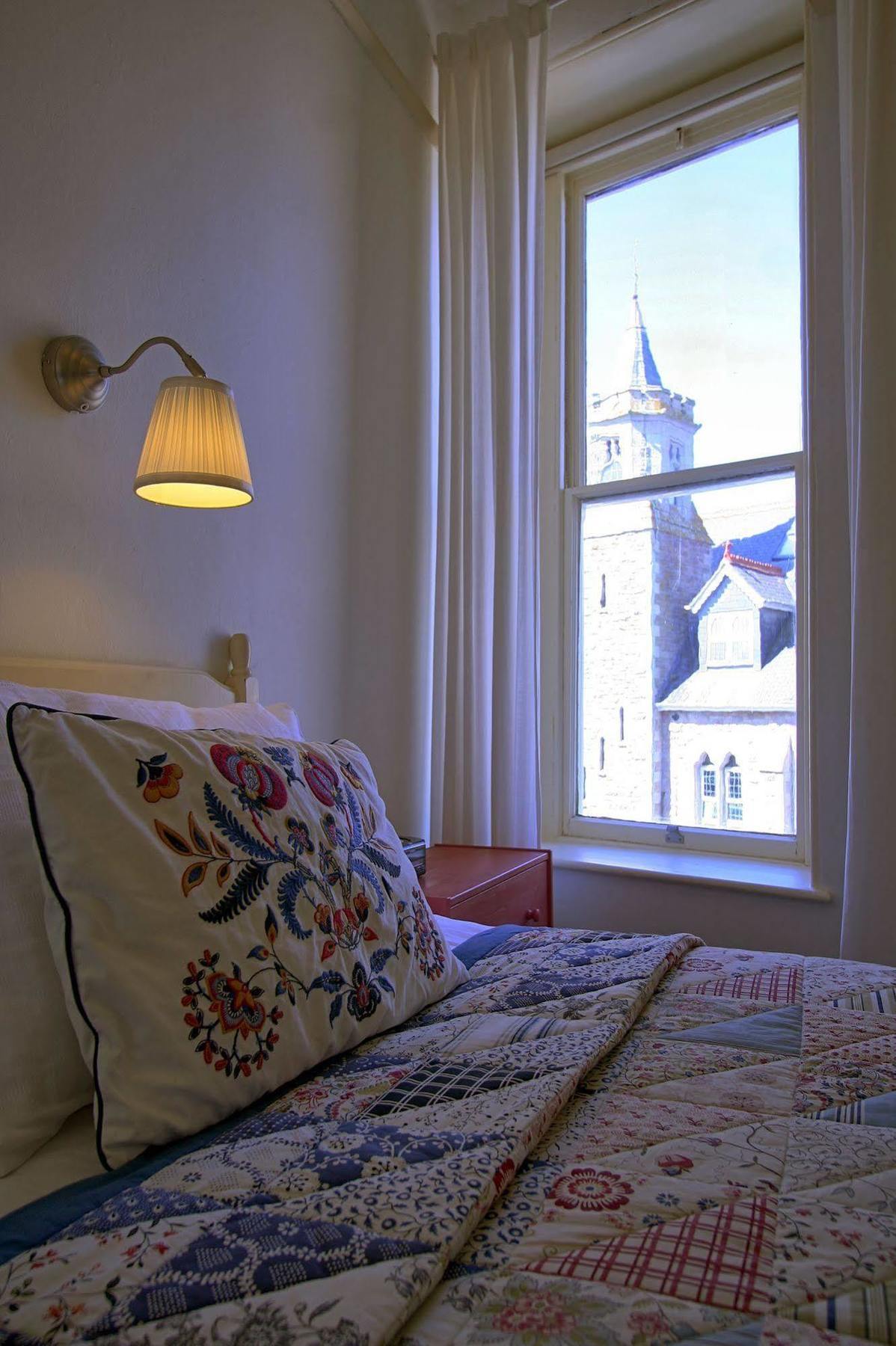 Bed and Breakfast Glencree House à Penzance Extérieur photo
